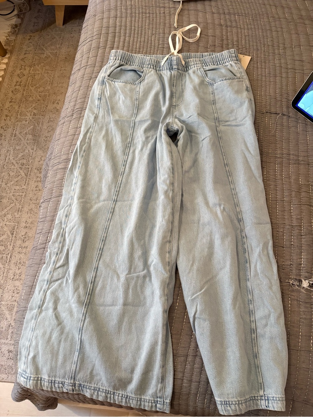 Universal Thread Light Blue Denim Jogger Shorts with Drawstring - Picture 5 of 5